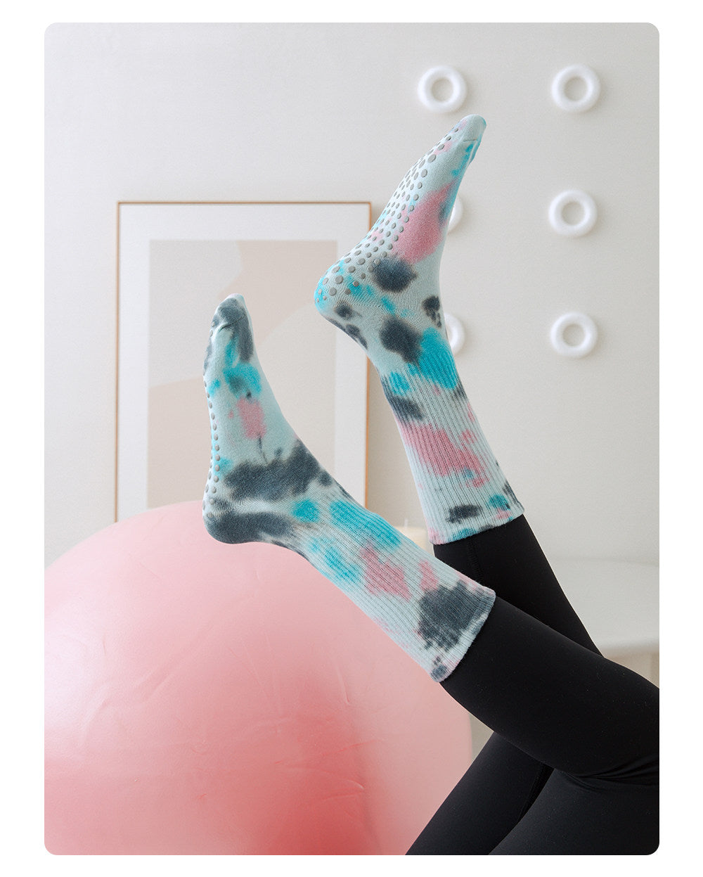 Tie-Dye Non-Slip Pilates & Yoga Crew Grip Socks